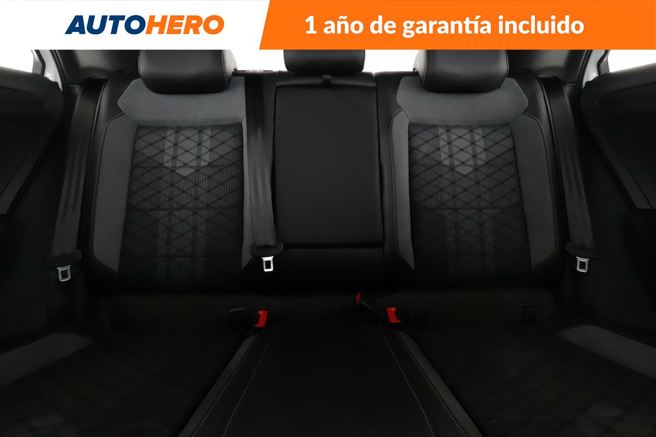 Foto Volkswagen T-Roc 15