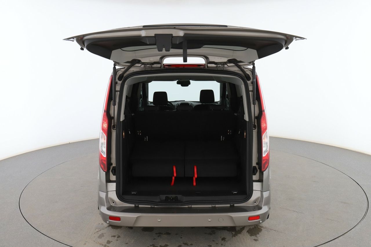 Foto Ford Tourneo Connect 16