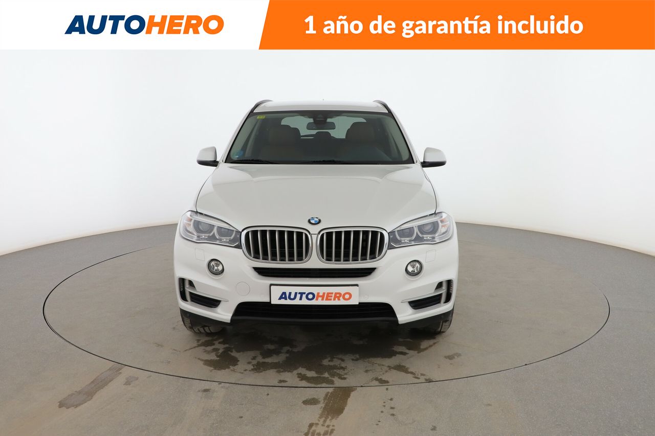 Foto BMW X5 8