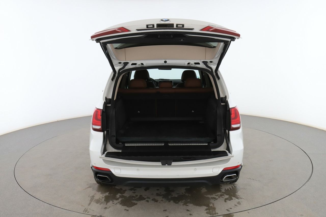Foto BMW X5 16