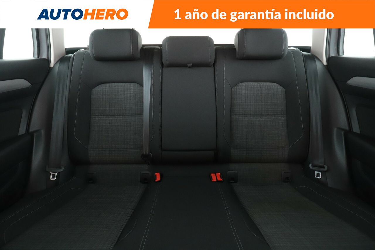 Foto Volkswagen Passat 15