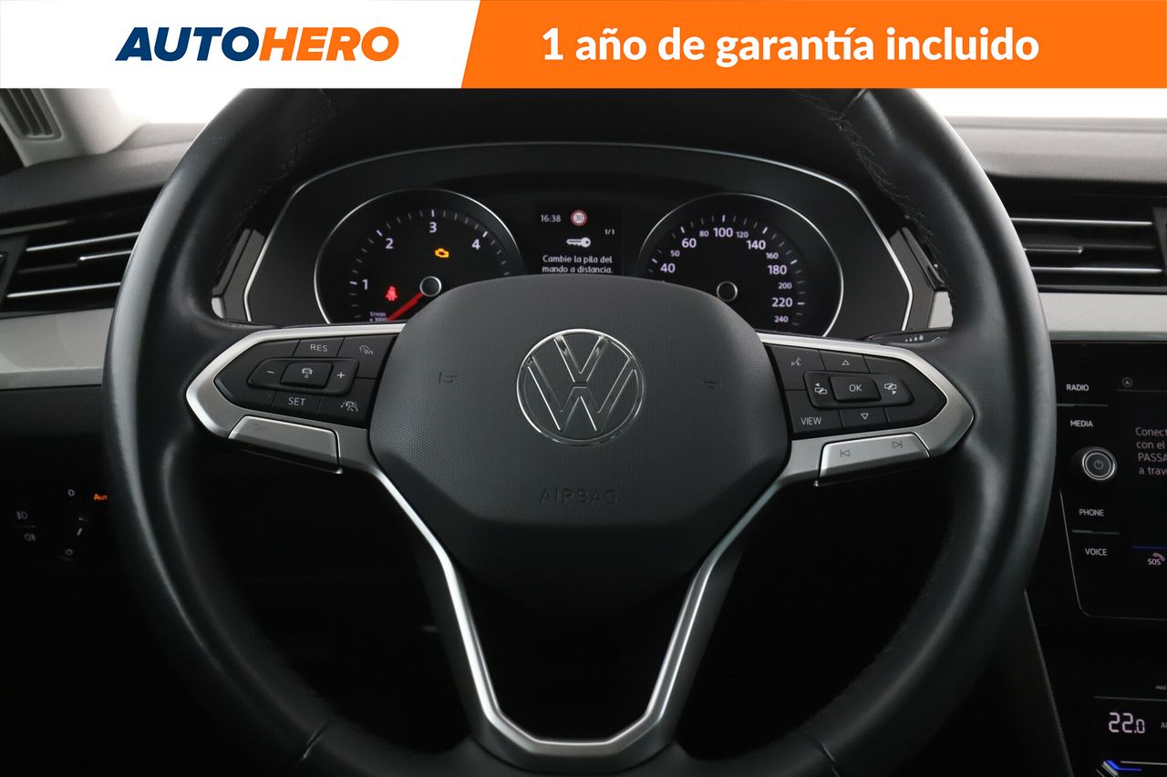 Foto Volkswagen Passat 19