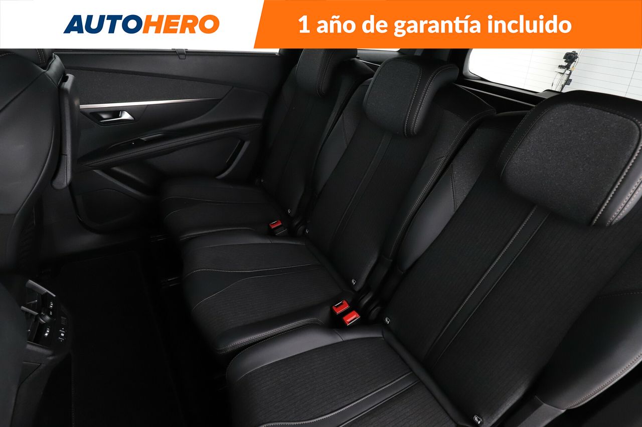 Foto Peugeot 5008 14