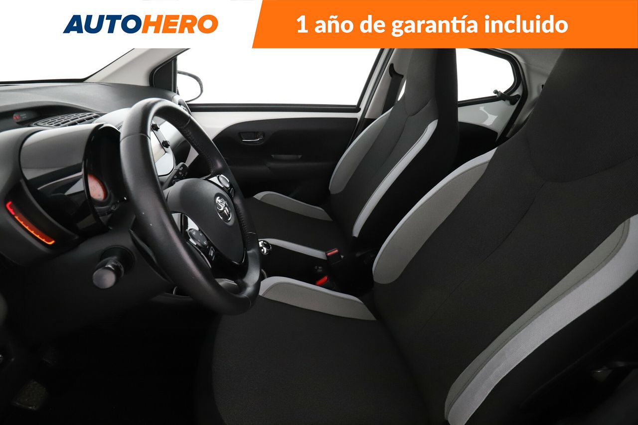 Foto Toyota Aygo 11