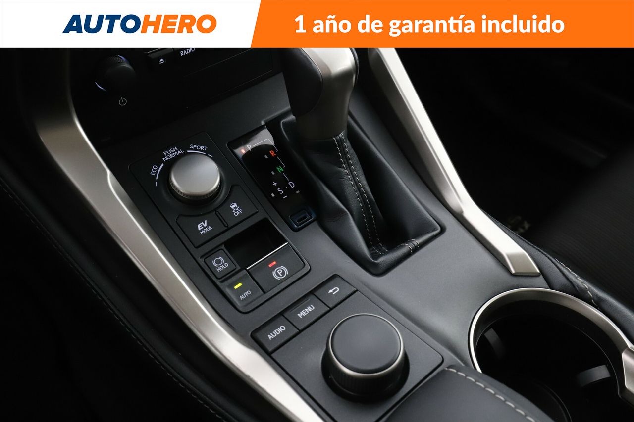 Foto Lexus NX 26