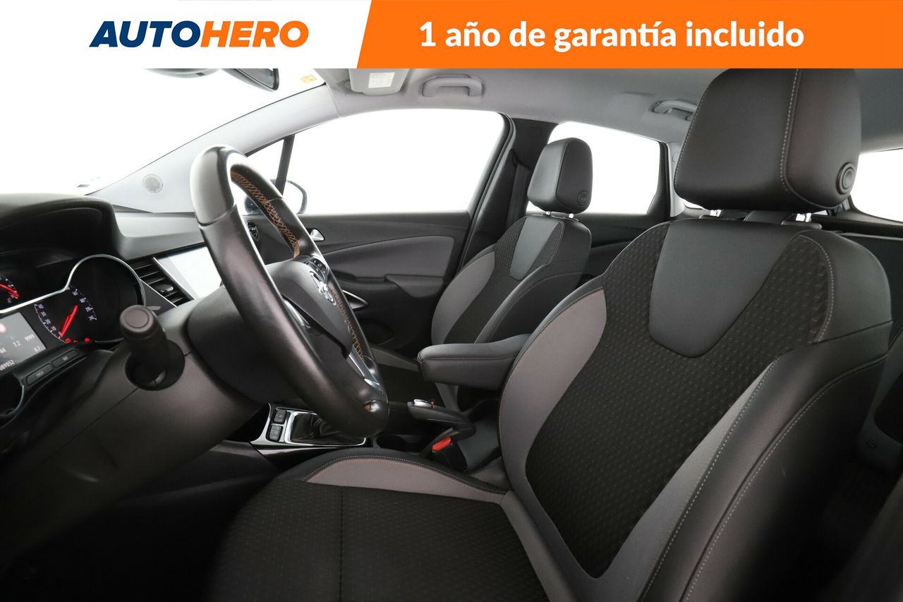 Foto Opel Crossland X 10