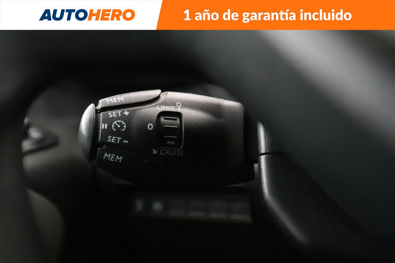 Foto Peugeot Rifter 30