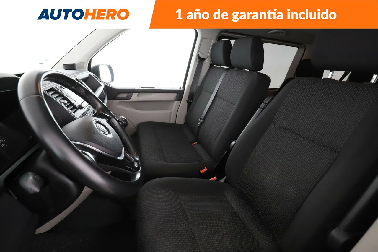 Foto Volkswagen Caravelle 10