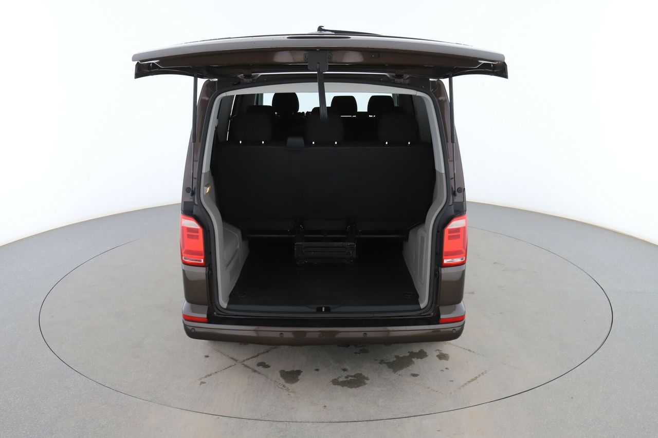 Foto Volkswagen Caravelle 16