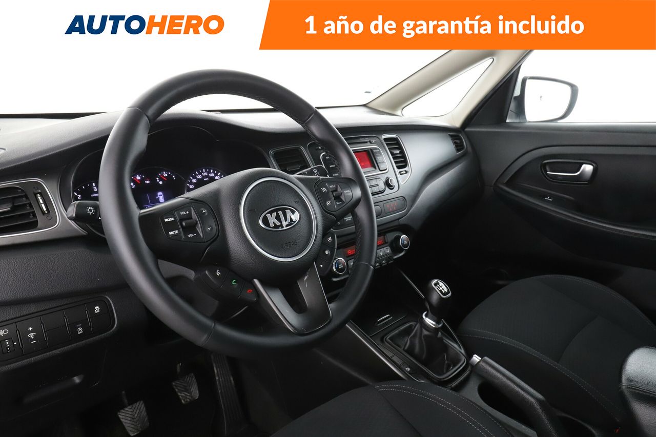 Foto Kia Carens 11