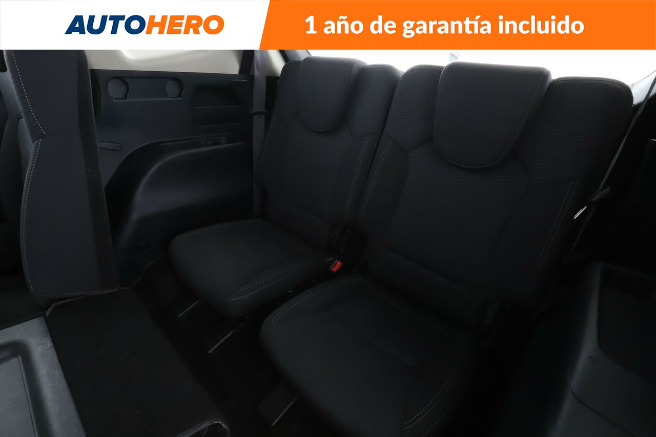 Foto Kia Carens 21
