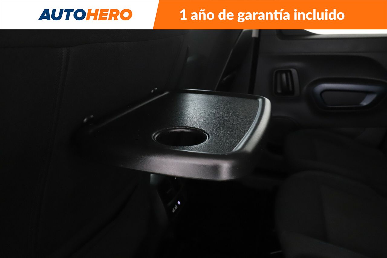 Foto Peugeot Rifter 23