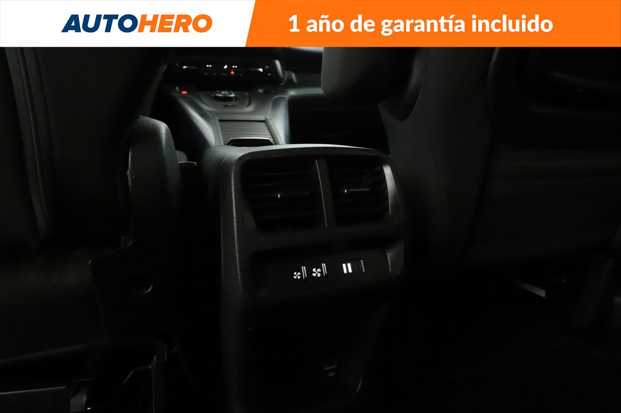 Foto Peugeot Rifter 24