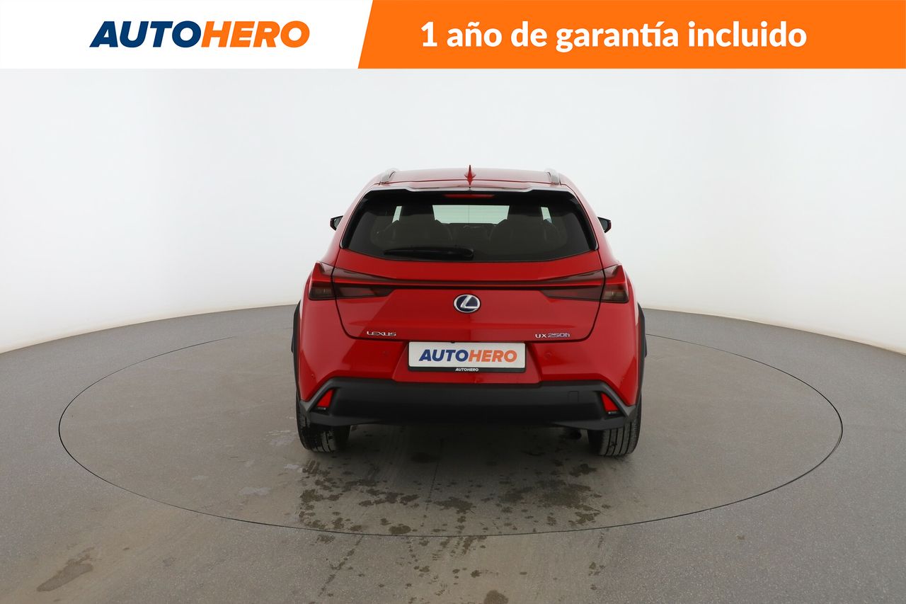 Foto Lexus UX 4