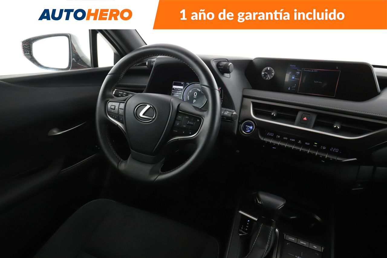 Foto Lexus UX 13