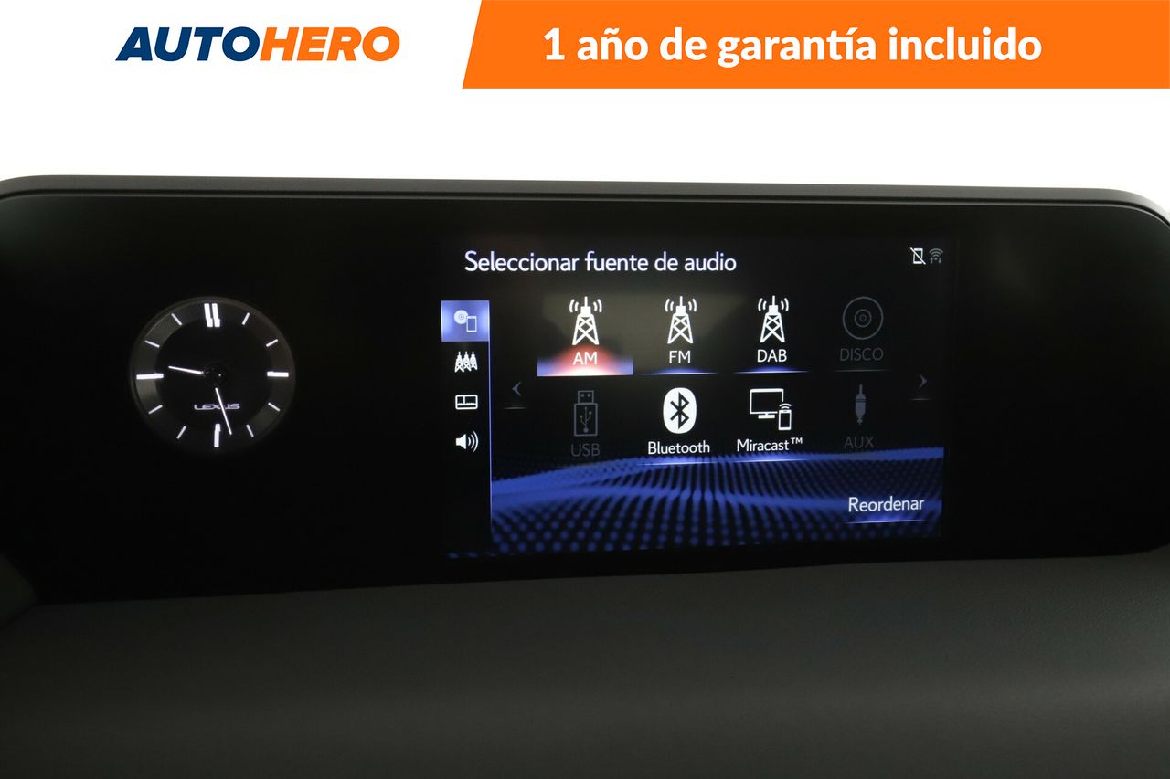 Foto Lexus UX 28