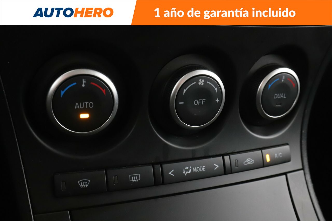 Foto Mazda Mazda3 25