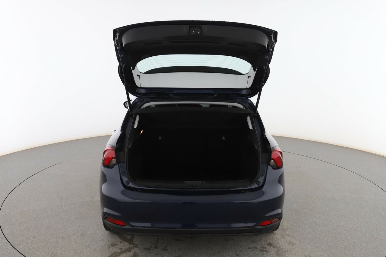 Foto Fiat Tipo 16