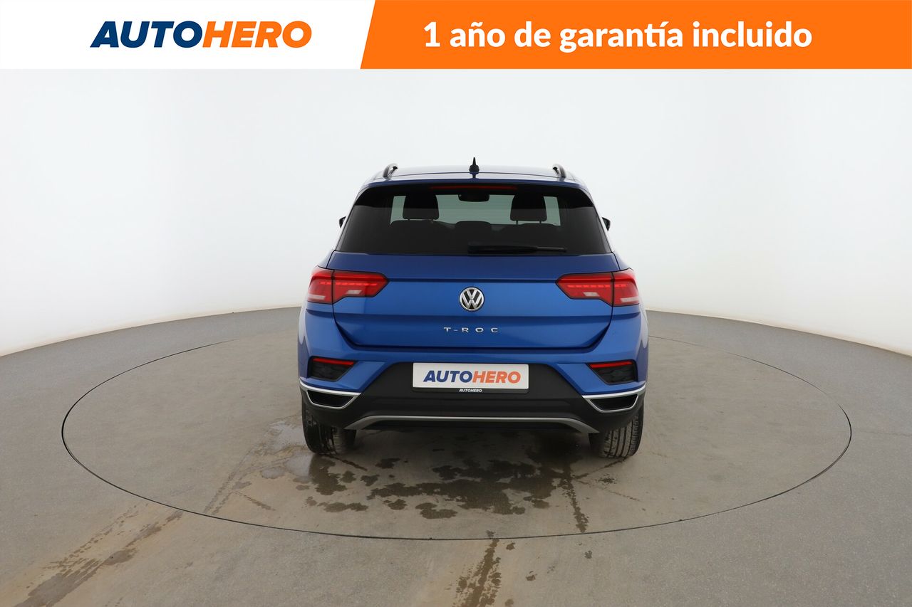 Foto Volkswagen T-Roc 4