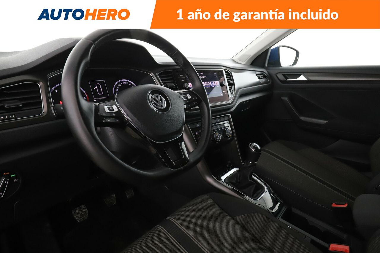 Foto Volkswagen T-Roc 11