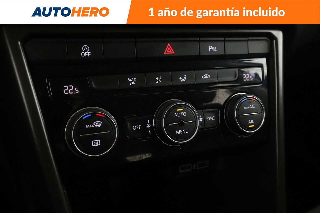 Foto Volkswagen T-Roc 26