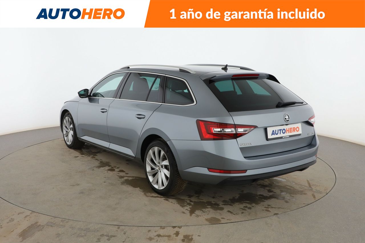 Foto Skoda Superb 3