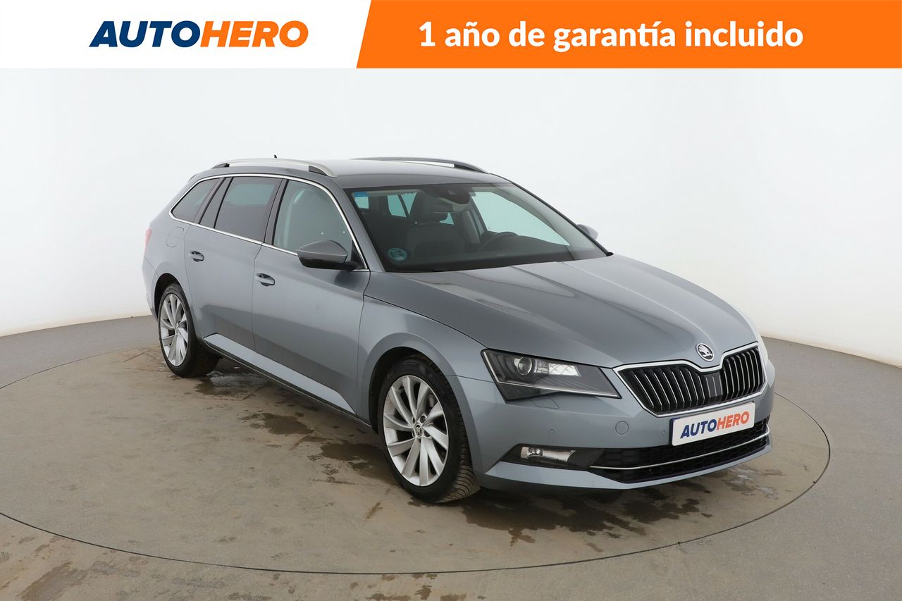 Foto Skoda Superb 7