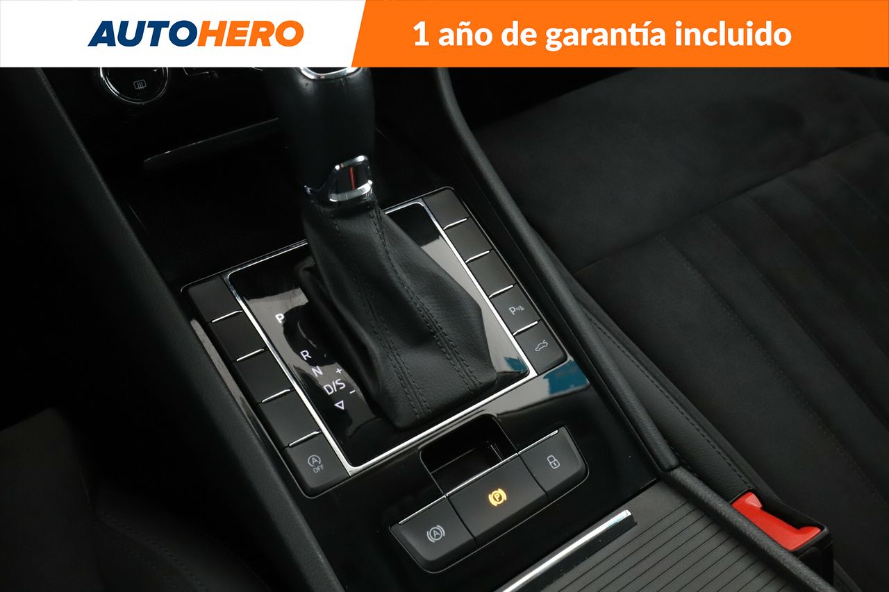 Foto Skoda Superb 26