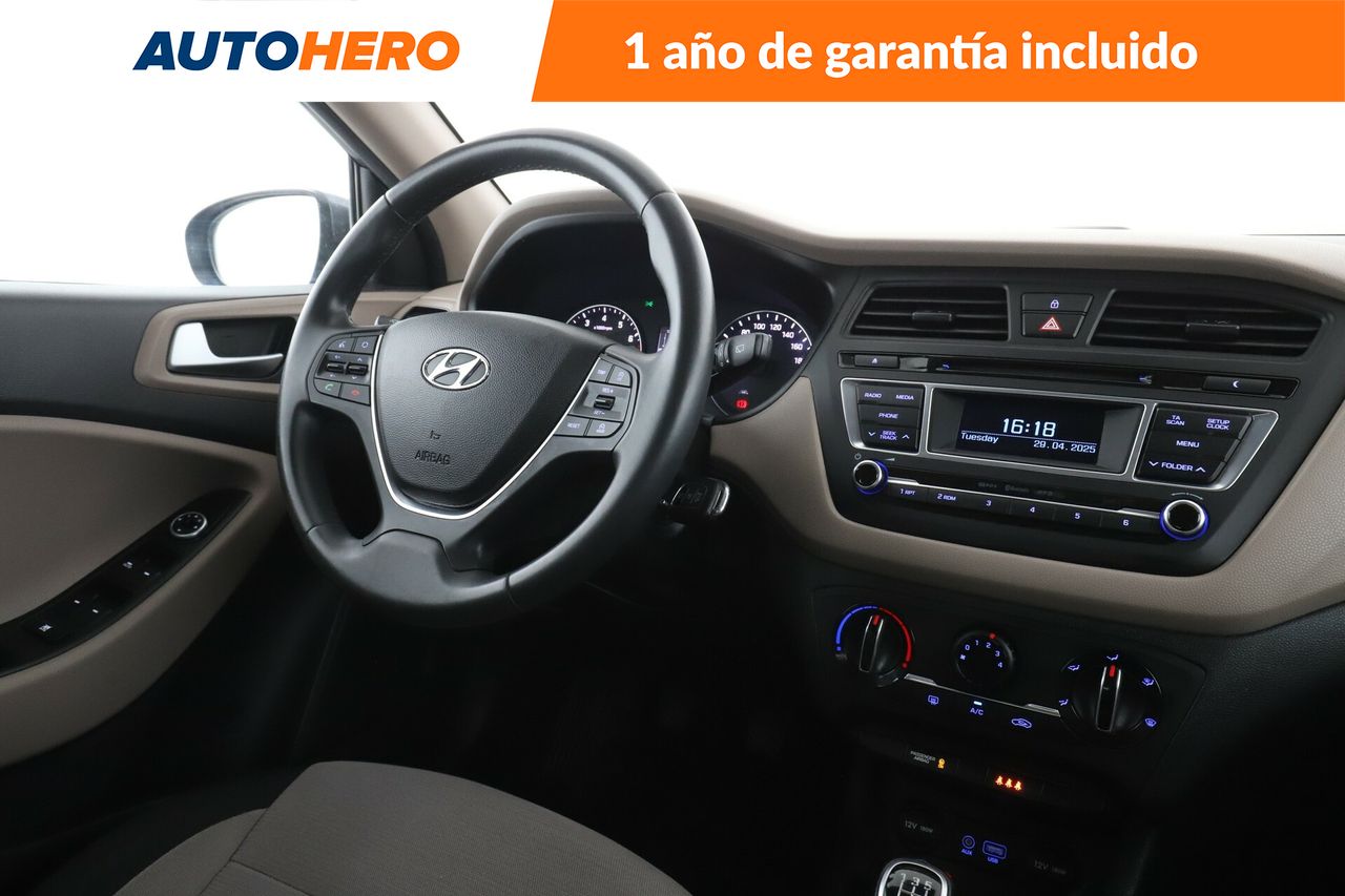 Foto Hyundai i20 14