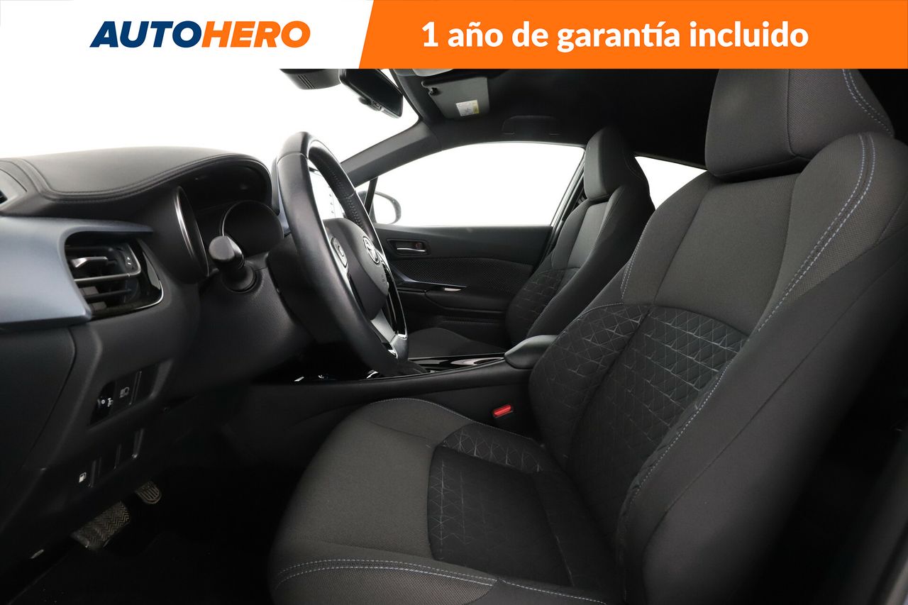Foto Toyota C-HR 10