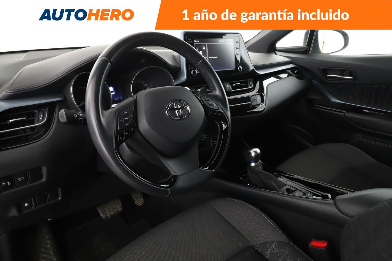 Foto Toyota C-HR 11