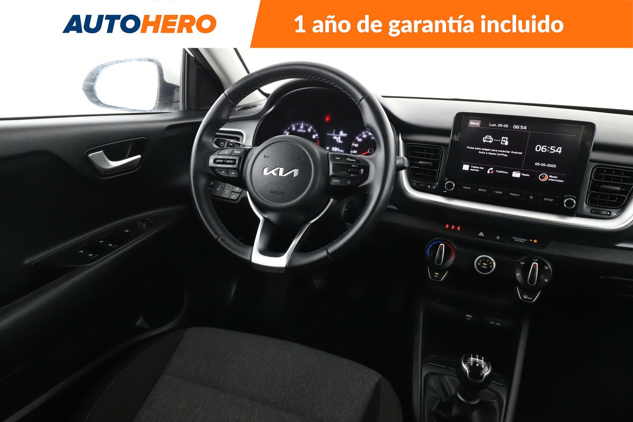 Foto Kia Stonic 13
