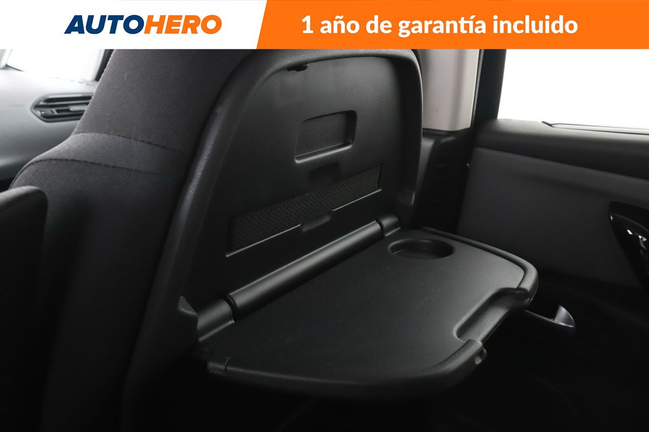Foto Citroën Grand C4 SpaceTourer 32