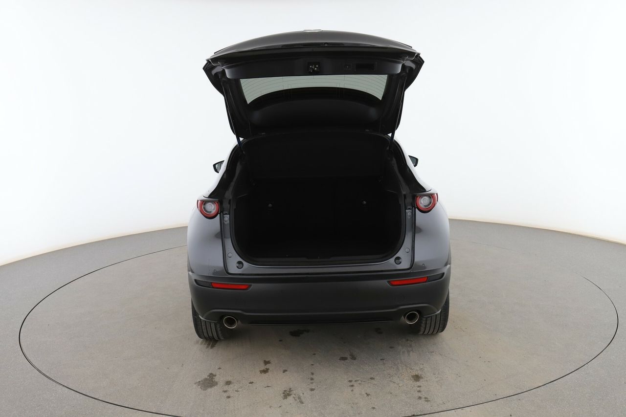 Foto Mazda CX-30 16