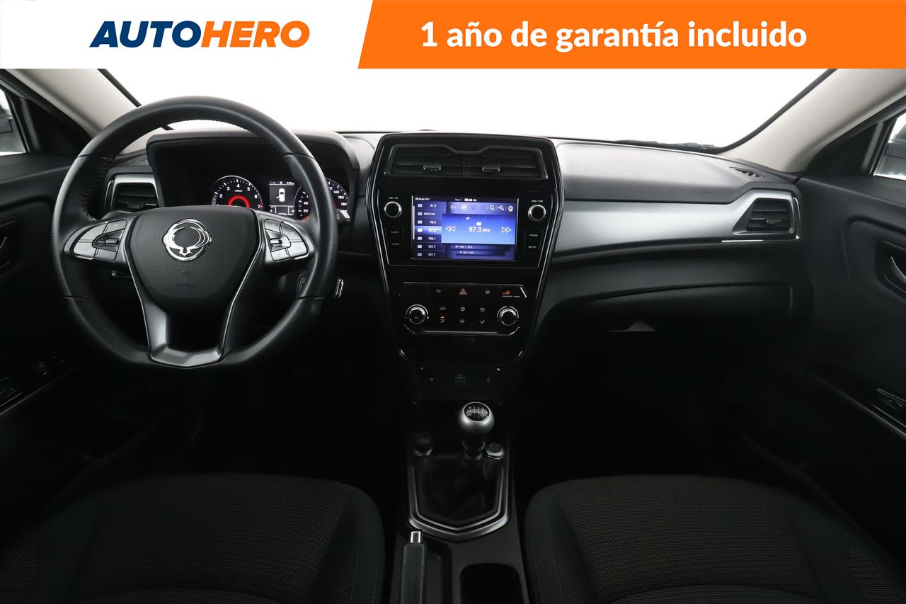 Foto SsangYong Tivoli 12