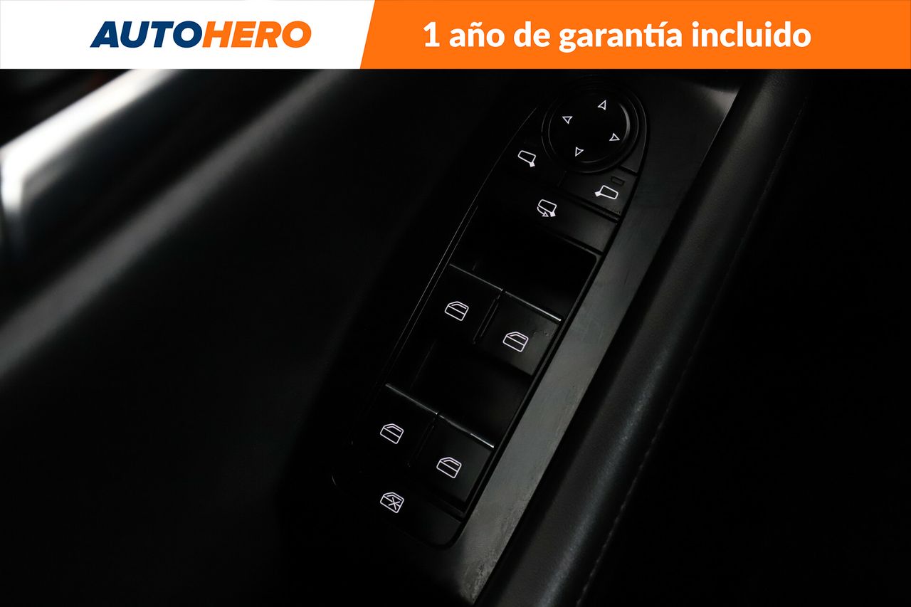 Foto Mazda Mazda3 31