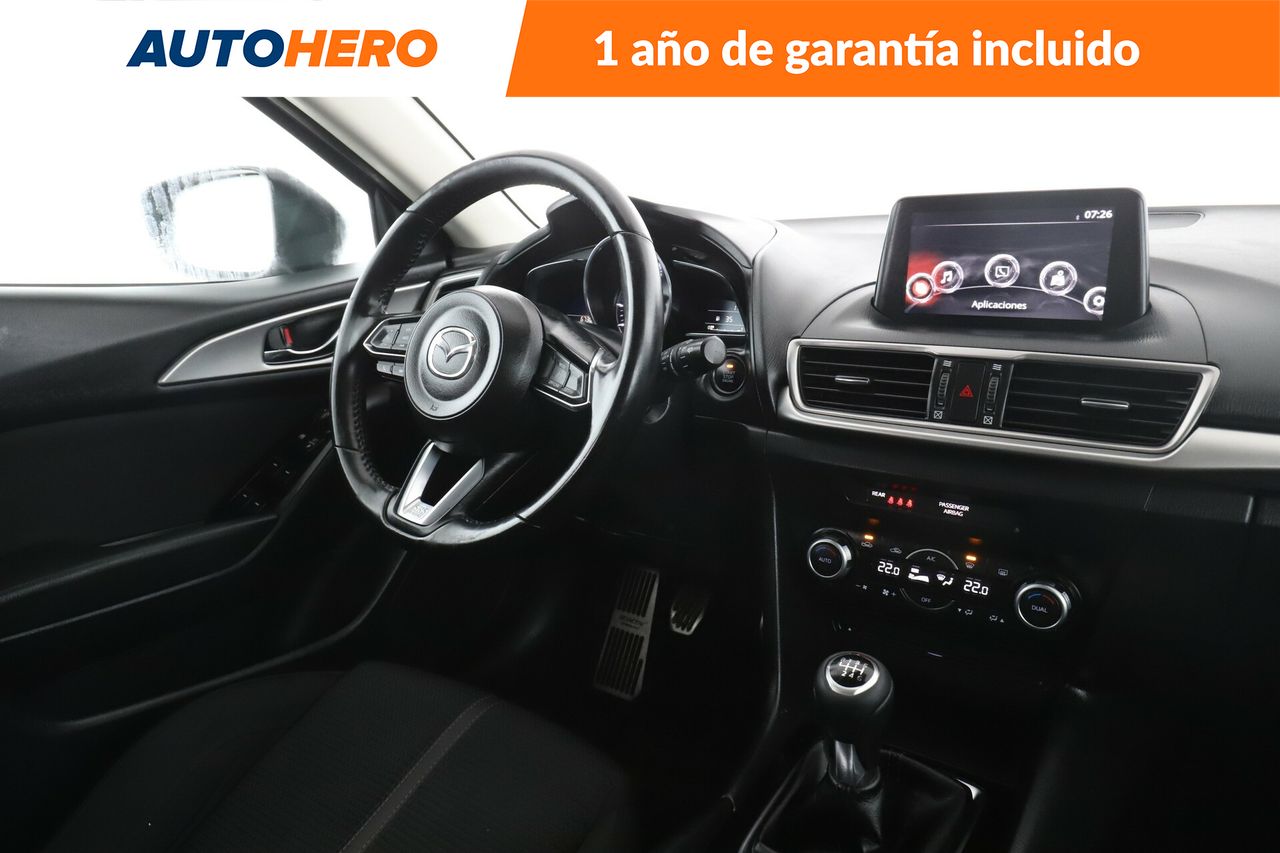 Foto Mazda Mazda3 13