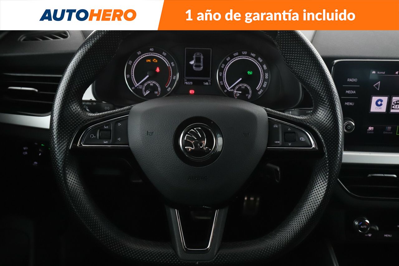 Foto Skoda Scala 20