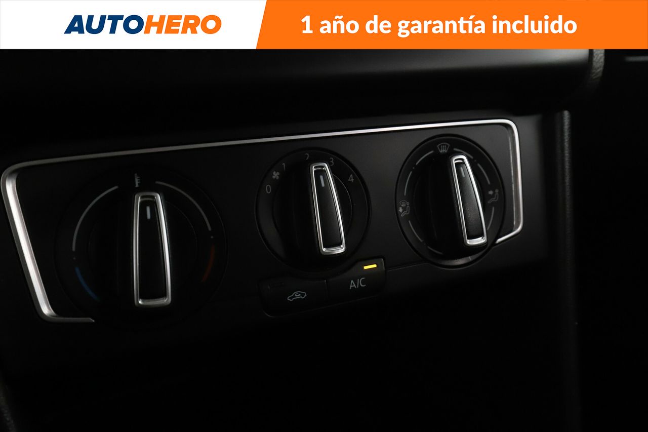 Foto Volkswagen Polo 21