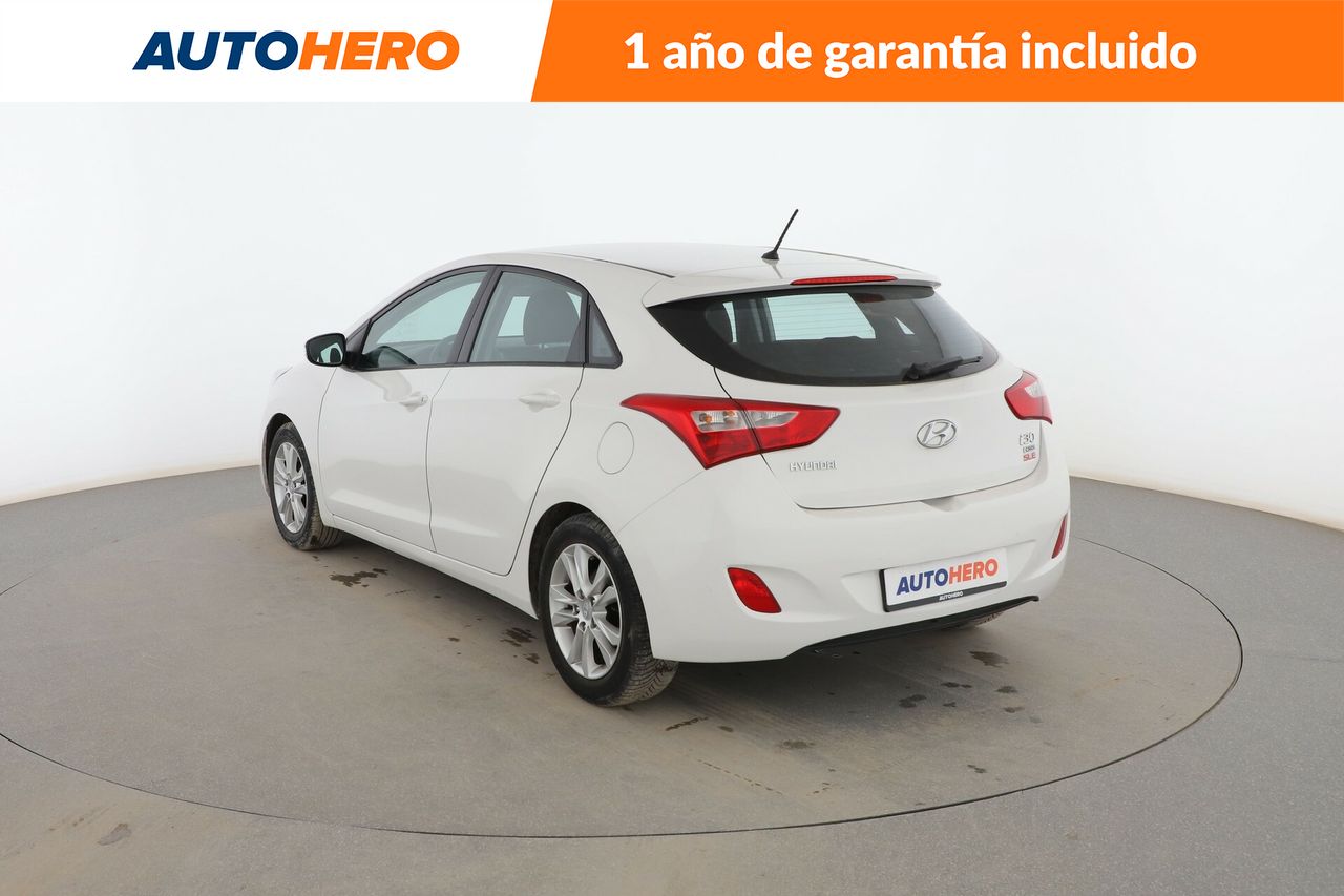 Foto Hyundai i30 4