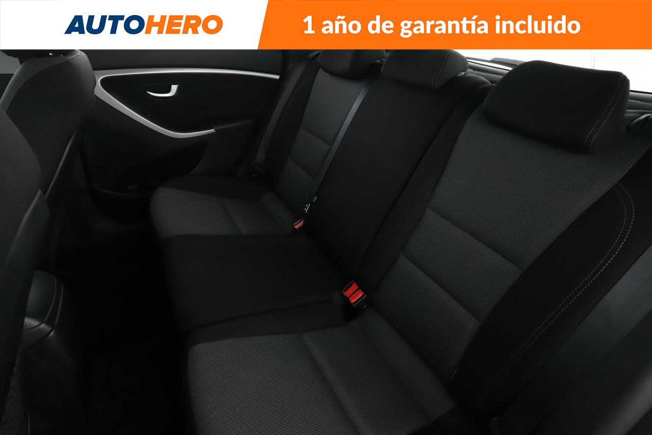 Foto Hyundai i30 15
