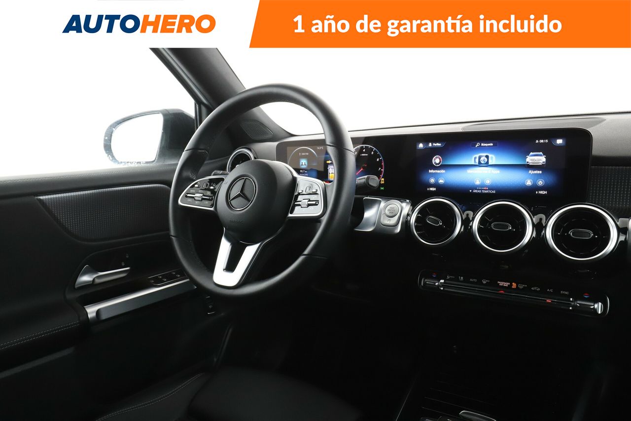 Foto Mercedes-Benz Clase GLB 14