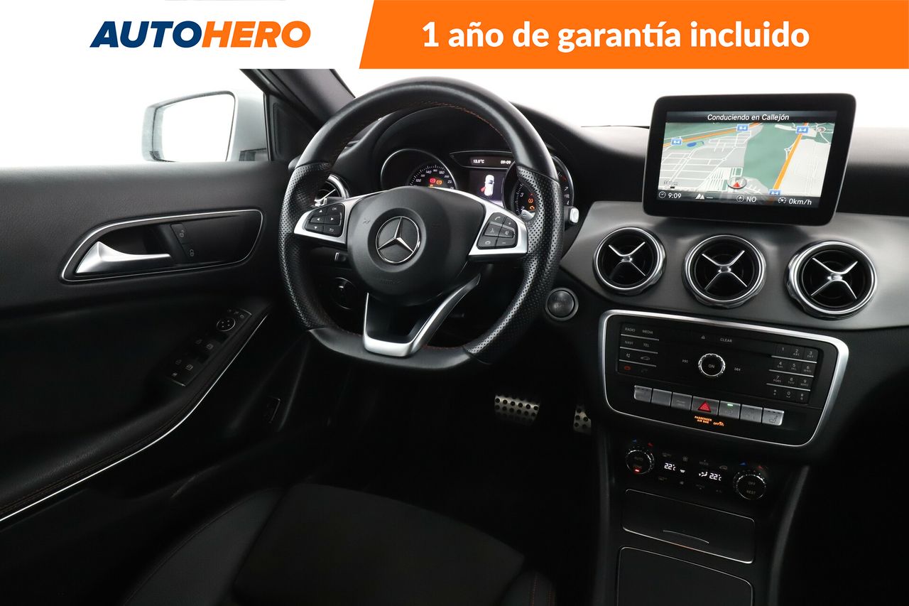 Foto Mercedes-Benz Clase GLA 13