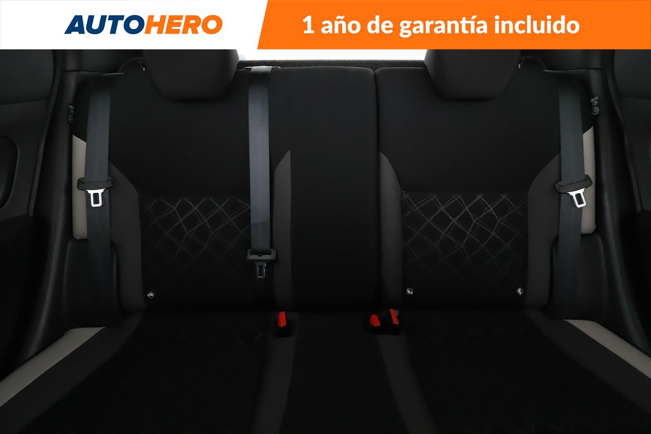 Foto Nissan Micra 16