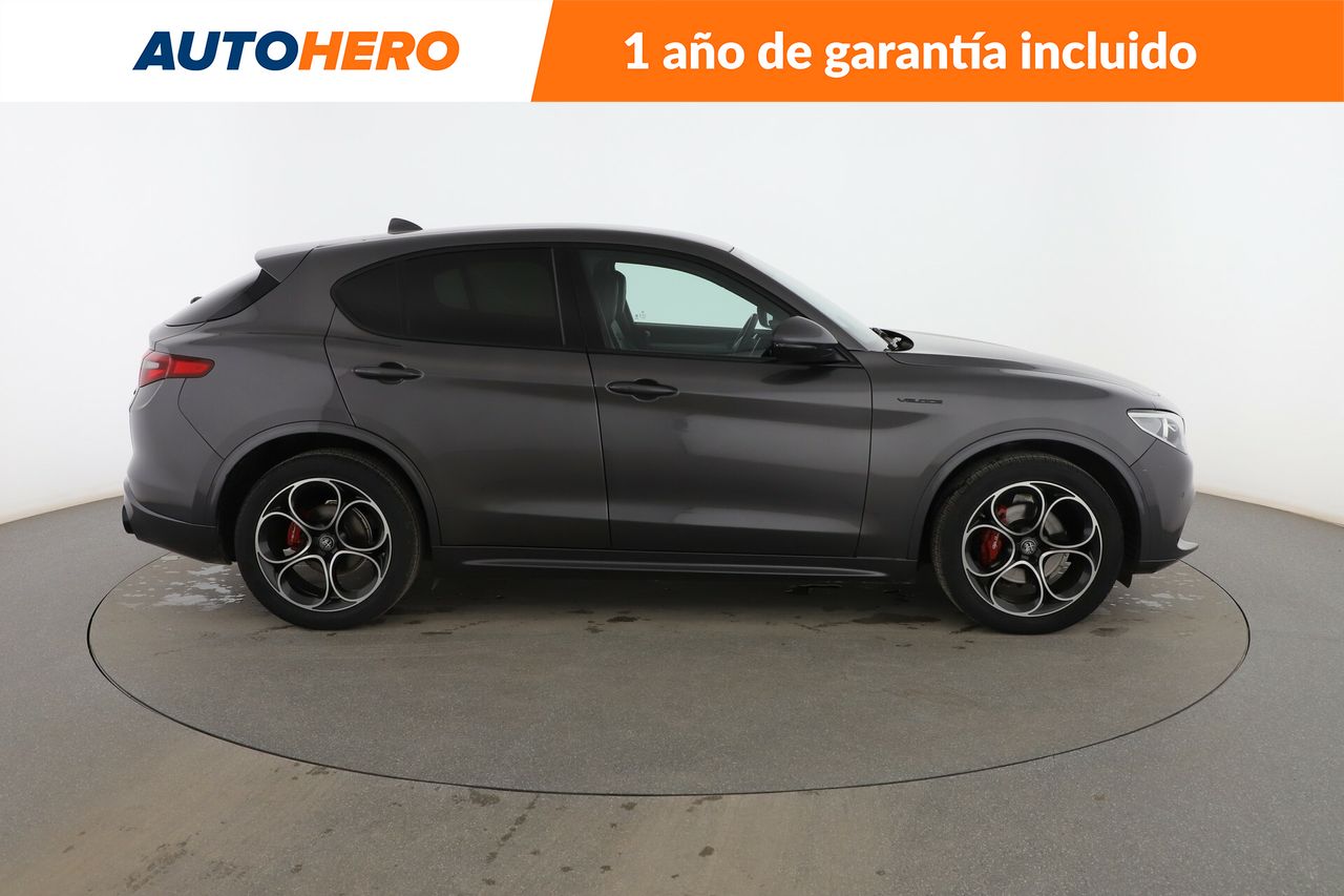Foto Alfa Romeo Stelvio 6