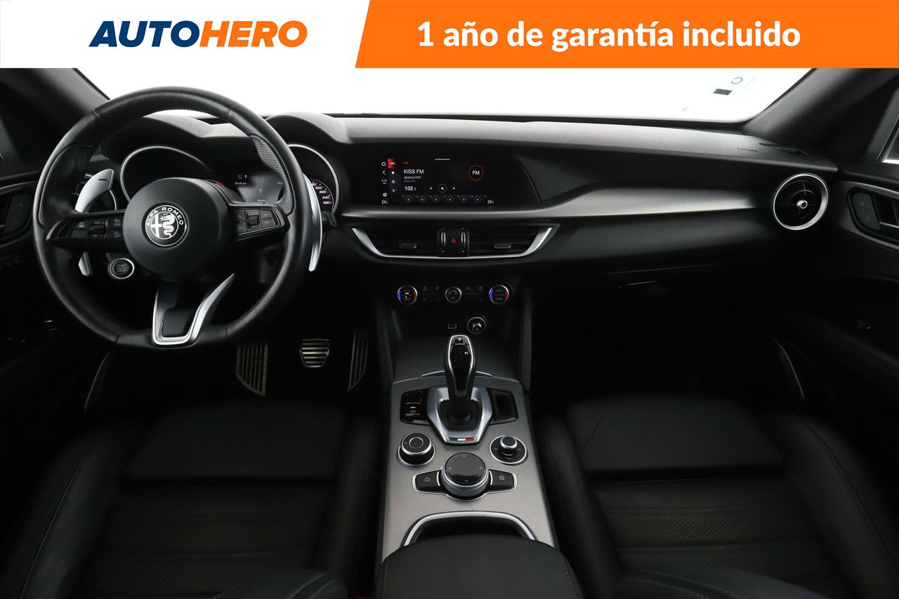 Foto Alfa Romeo Stelvio 12