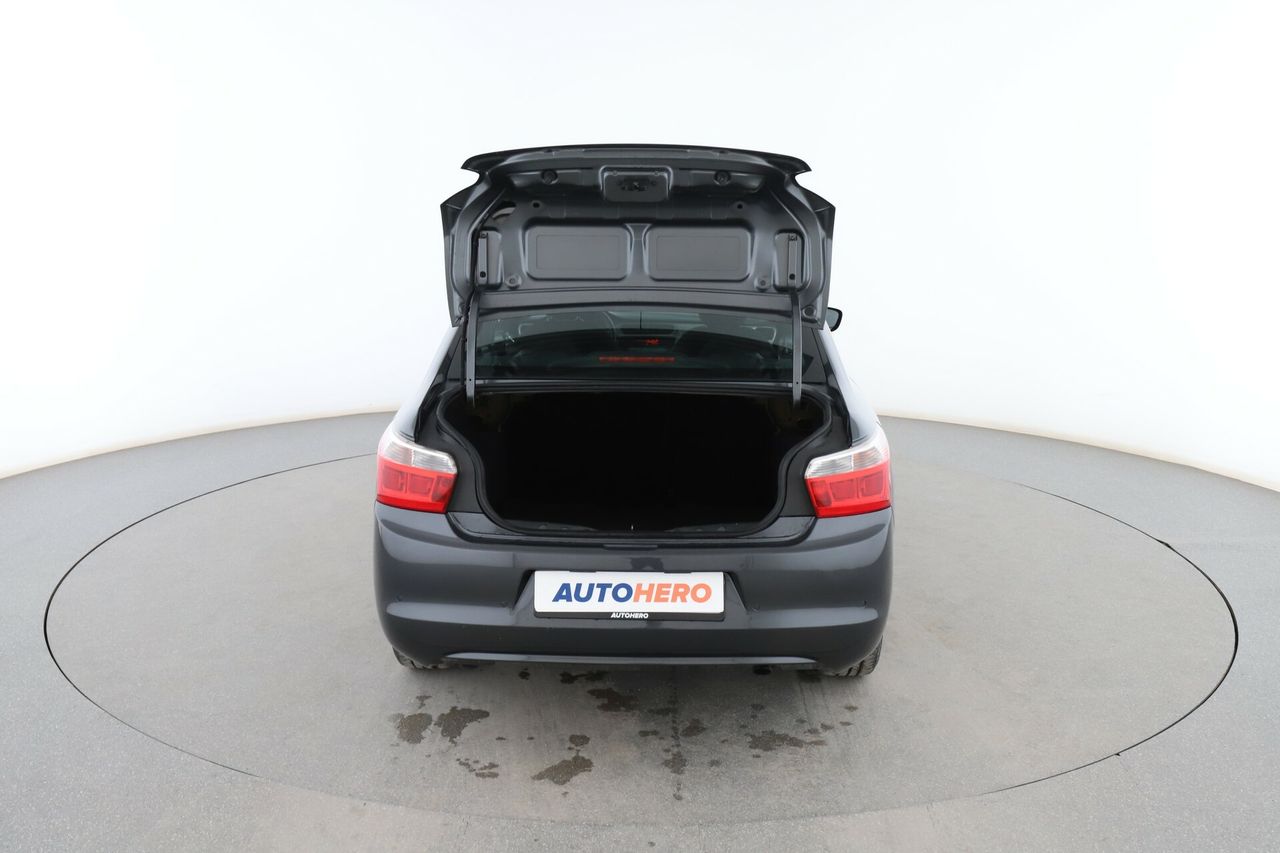 Foto Citroën C-Elysèe 17