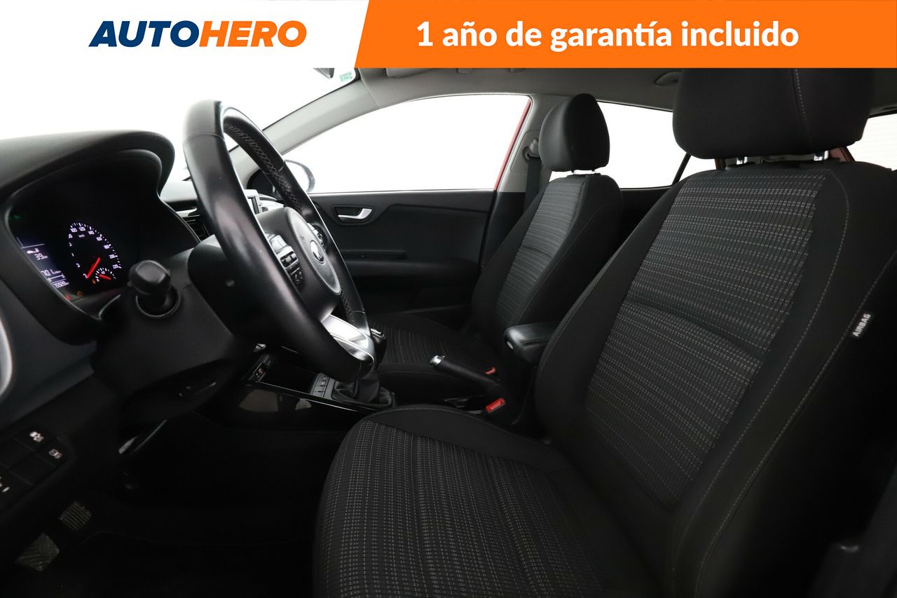 Foto Kia Stonic 11