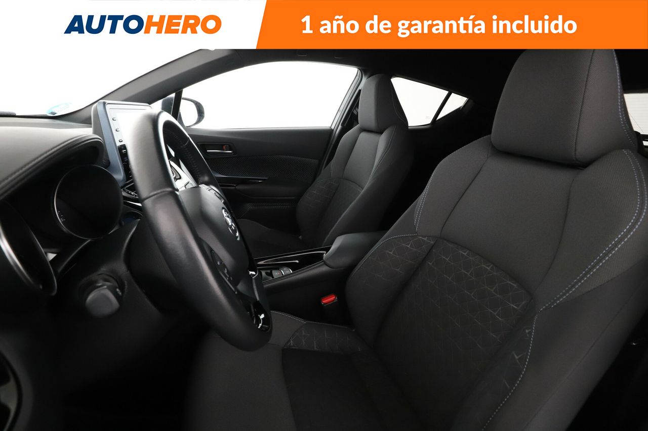 Foto Toyota C-HR 11