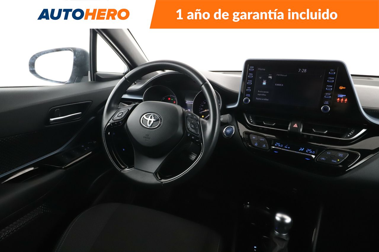 Foto Toyota C-HR 14